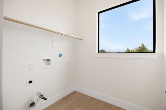 6330 Sidney Street, Houston, TX 77021