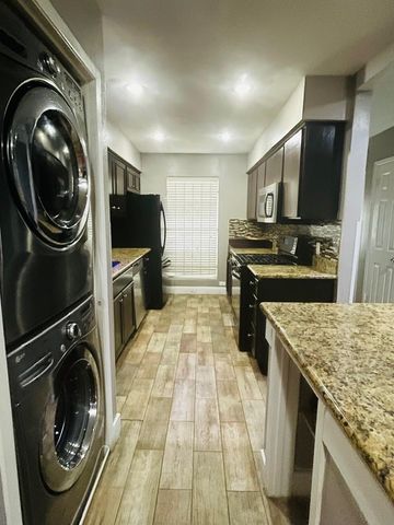 7934 Leonora Street, Houston, TX 77061