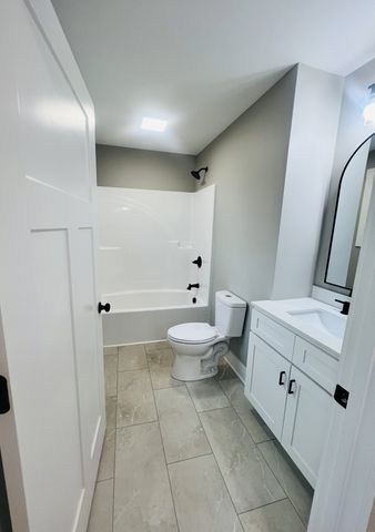 102 Sharpe St, Mcminnville, TN 37110