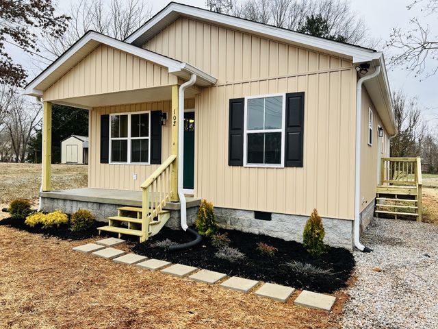 102 Sharpe St, Mcminnville, TN 37110