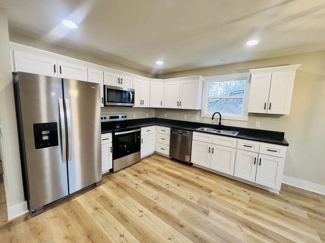 102 Sharpe St, Mcminnville, TN 37110