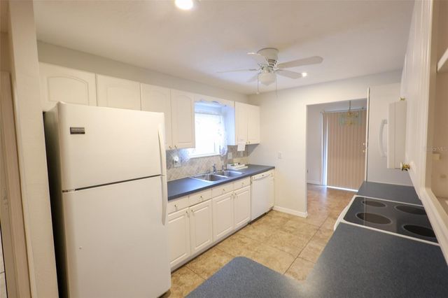 248 PHILADELPHIA BOULEVARD 55, Palm Harbor, FL 34684