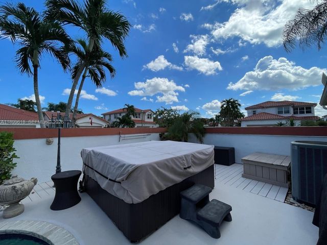 6953 Columbia Court, Margate, FL 33063