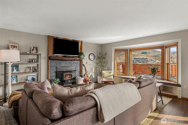 106 Heather Lane, Wenatchee, WA 98801