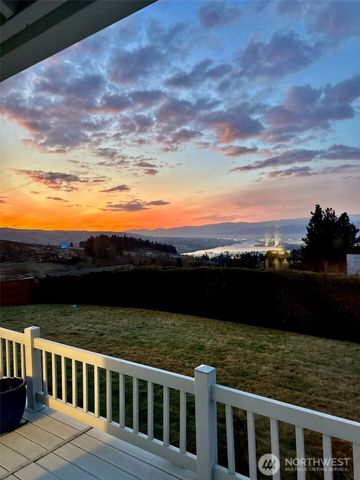 106 Heather Lane, Wenatchee, WA 98801