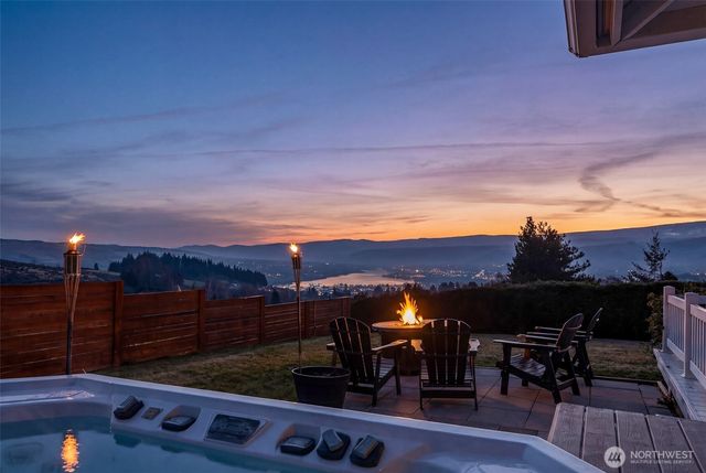 106 Heather Lane, Wenatchee, WA 98801