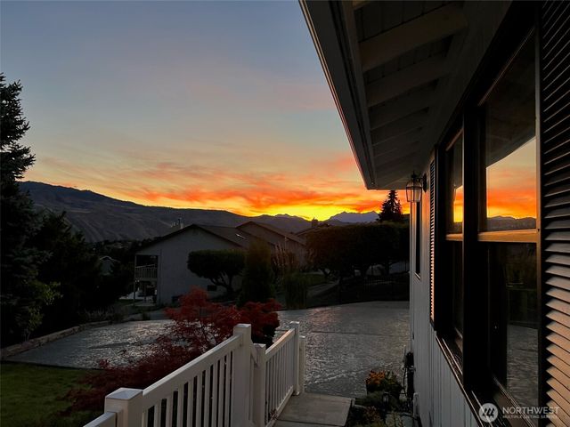 106 Heather Lane, Wenatchee, WA 98801