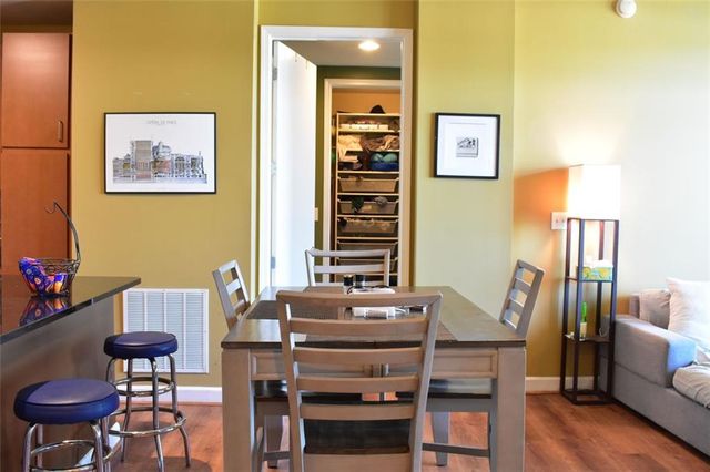 711 Cosmopolitan NE Drive 715, Atlanta, GA 30324