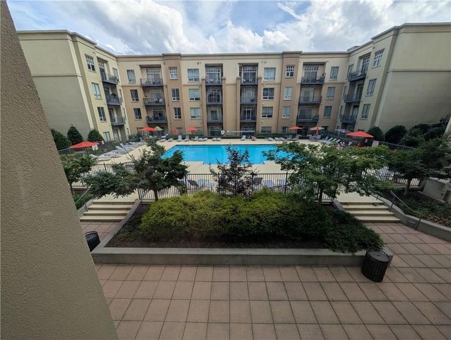 711 Cosmopolitan NE Drive 715, Atlanta, GA 30324