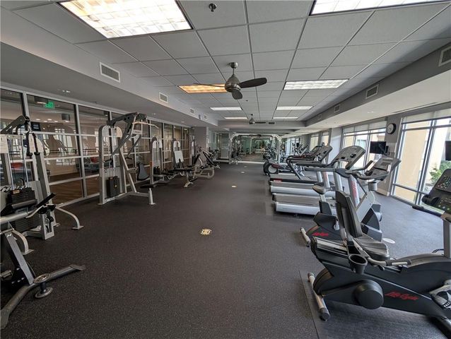 711 Cosmopolitan NE Drive 715, Atlanta, GA 30324