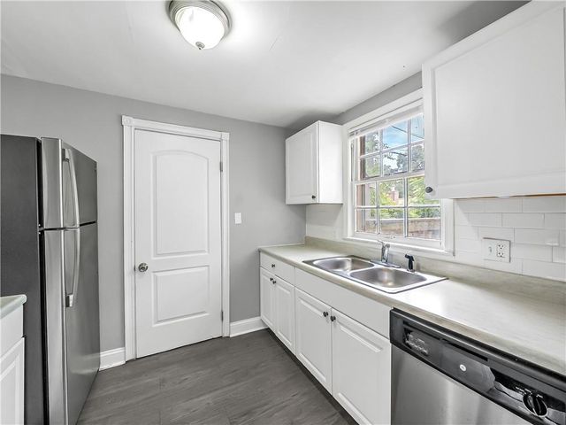 3117 S Crysler Avenue, Independence, MO 64055