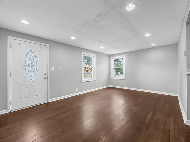 3117 S Crysler Avenue, Independence, MO 64055
