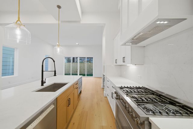 1516 Dorothy Street A, Houston, TX 77008