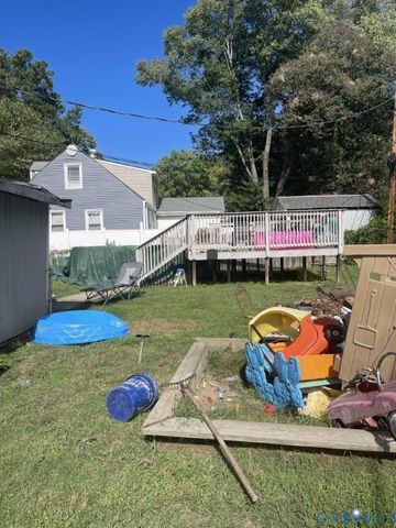6741 Strathmore Rd, Chesterfield, VA 23237