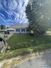 6741 Strathmore Rd, Chesterfield, VA 23237