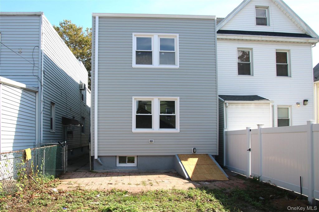 105-48 89th Street, Ozone Park, NY 11417 — photo 2