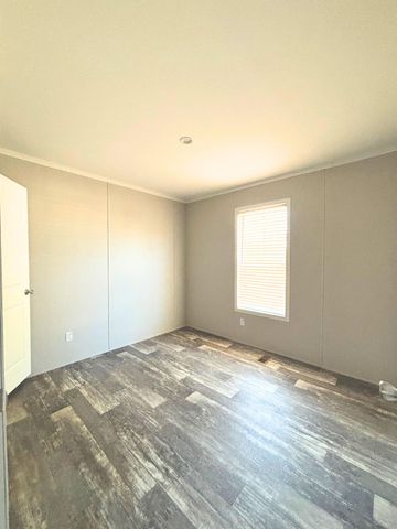 225 Gensen Drive SW, Los Lunas, NM 87031