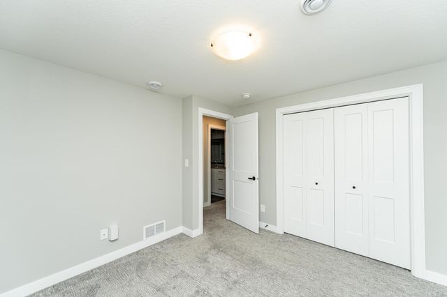 2226 Marvs Lane NE, Stewartville, MN 55976