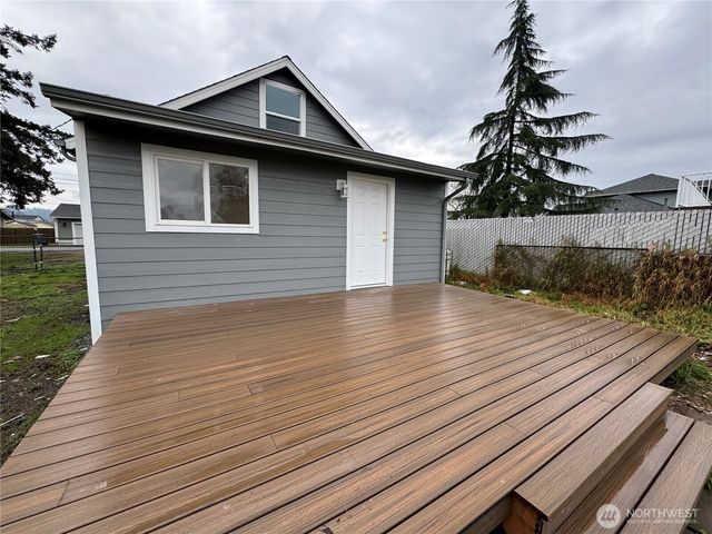 204 2nd Ave Avenue N, Algona, WA 98001