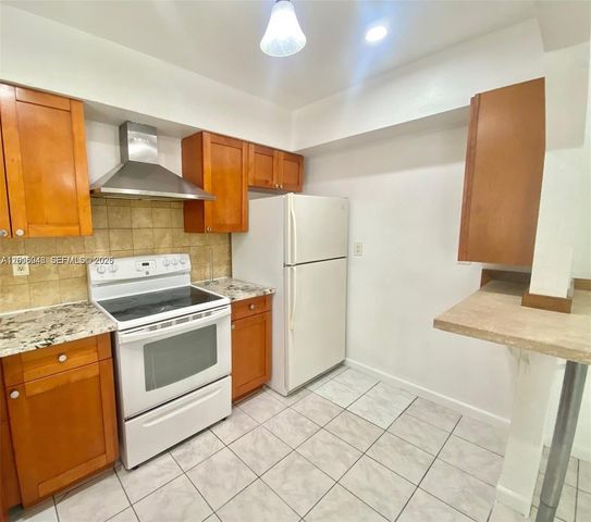 2345 Douglas St 0, Hollywood, FL 33020