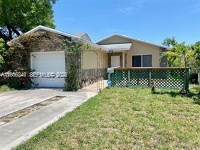 2345 Douglas St 0, Hollywood, FL 33020
