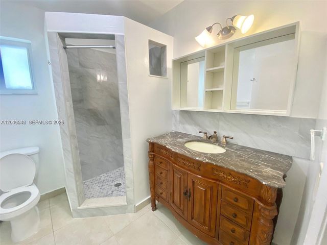 2345 Douglas St 0, Hollywood, FL 33020