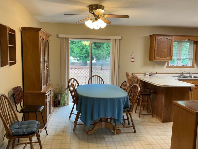 3511 13th Street S, Moorhead, MN 56560
