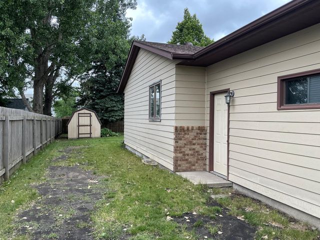 3511 13th Street S, Moorhead, MN 56560