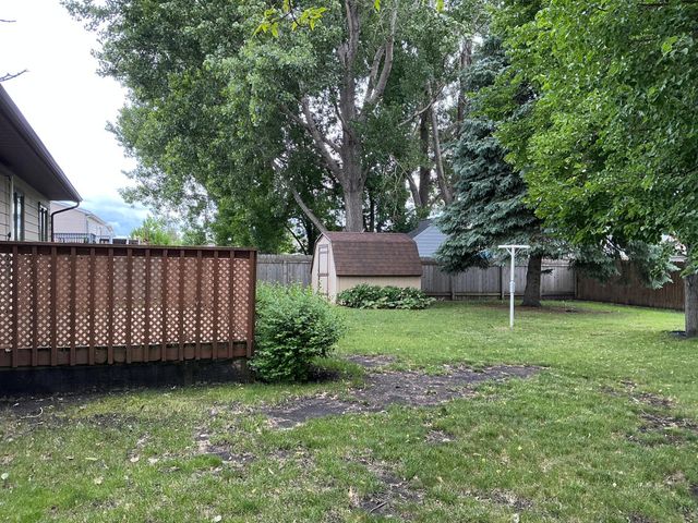 3511 13th Street S, Moorhead, MN 56560