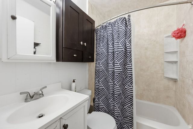 565 W 5465 S, Murray, UT 84123