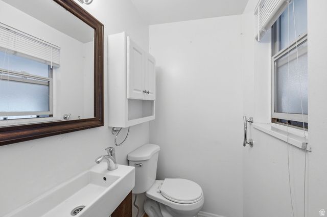 565 W 5465 S, Murray, UT 84123