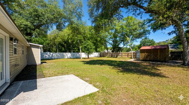 43 Southern Magnolia Drive, Beaufort, SC 29907