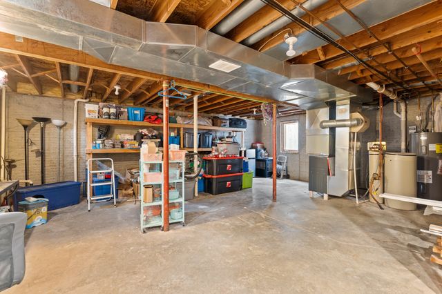 1208 E 18th Street, Norwalk, IA 50211