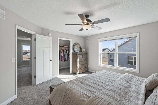 12420 Amber Drive, Rogers, MN 55374