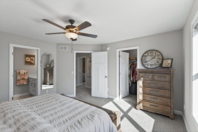 12420 Amber Drive, Rogers, MN 55374