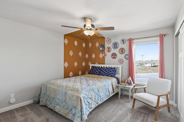 12420 Amber Drive, Rogers, MN 55374