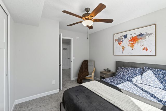 12420 Amber Drive, Rogers, MN 55374