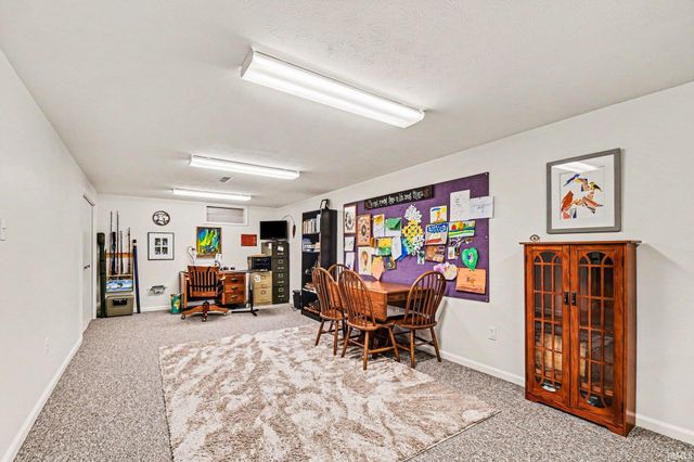 702 Lexington Drive, Goshen, IN 46526
