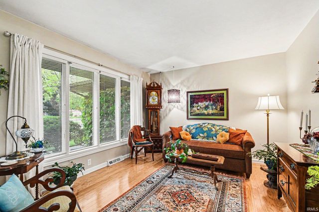 702 Lexington Drive, Goshen, IN 46526