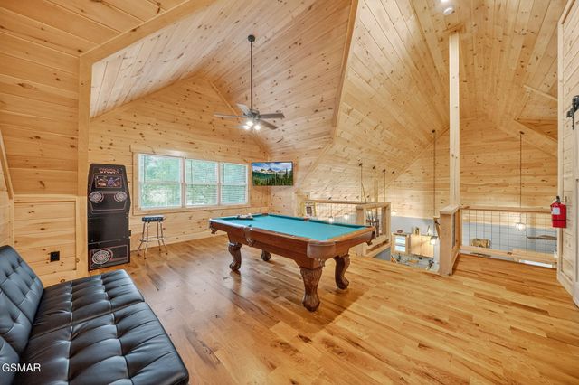 2489 Waldens Creek Road, Sevierville, TN 37862