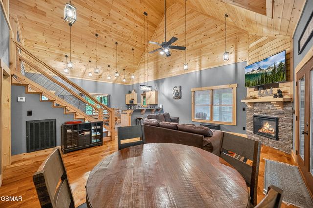 2489 Waldens Creek Road, Sevierville, TN 37862