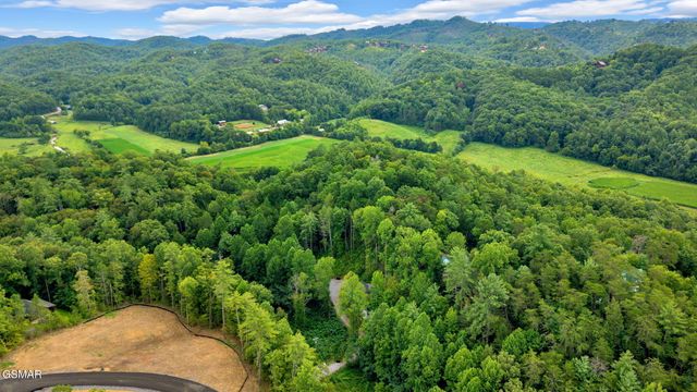 2489 Waldens Creek Road, Sevierville, TN 37862