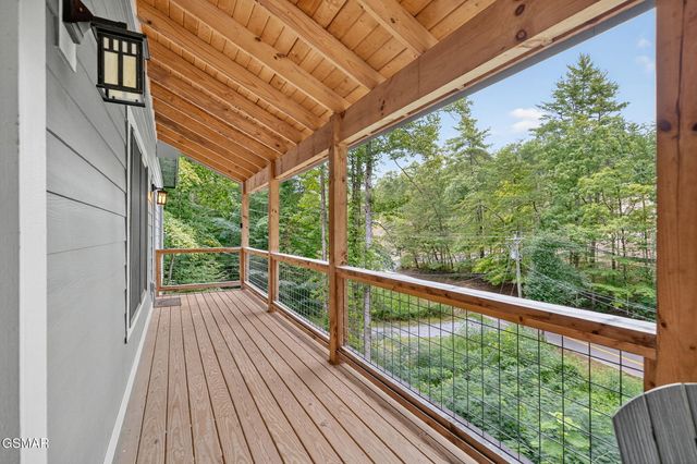 2489 Waldens Creek Road, Sevierville, TN 37862