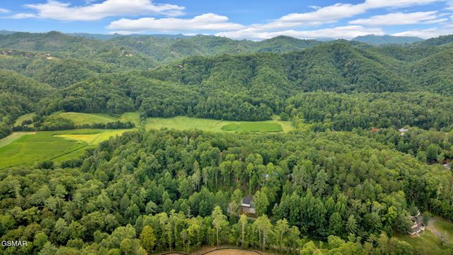 2489 Waldens Creek Road, Sevierville, TN 37862