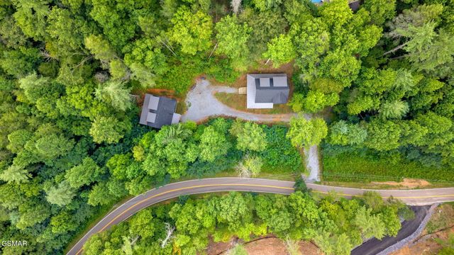 2489 Waldens Creek Road, Sevierville, TN 37862