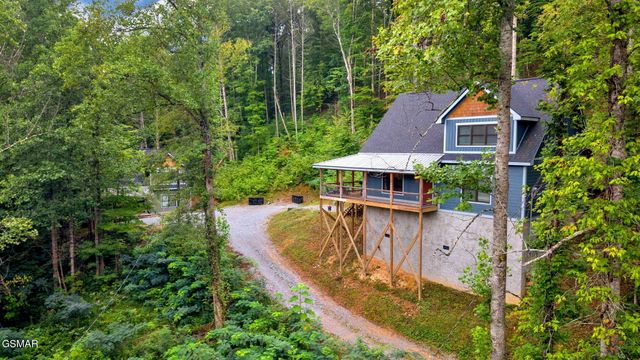 2489 Waldens Creek Road, Sevierville, TN 37862