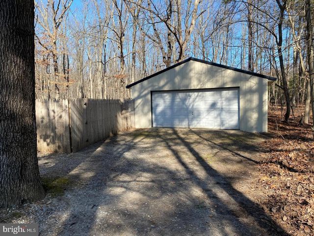 22 DEBRAS LN, Sicklerville, NJ 08081