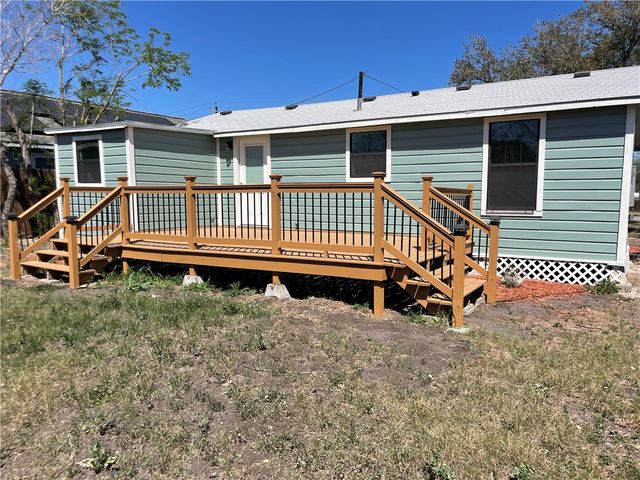 309 Seim Ave, Orange Grove, TX 78372