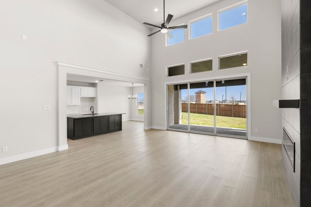 9705 Merlos Drive, Mesquite, TX 75126