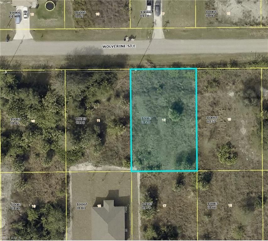 828 Wolverine ST E, LEHIGH ACRES, FL 33974 — exterior